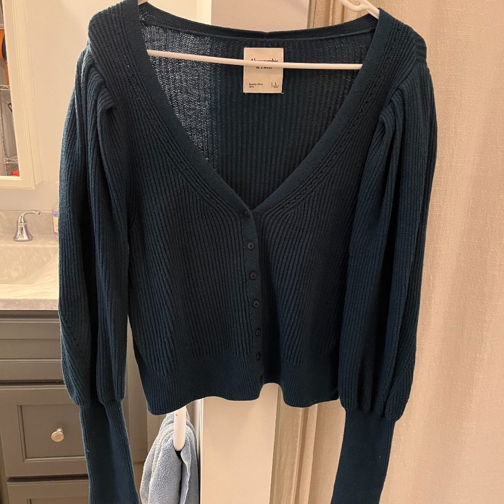 Abercrombie sweater